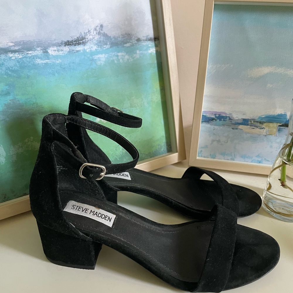 Steve Madden Irene Black Suede Heeled Sandal Size 8